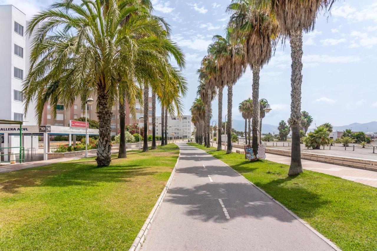 Lujo Frente Al Mar. Luxury On The Beachfront. Motril Eksteriør bilde