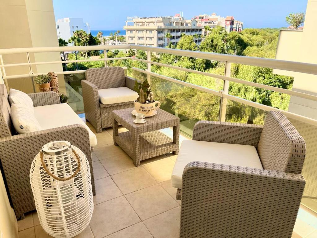 Lujo Frente Al Mar. Luxury On The Beachfront. Motril Eksteriør bilde